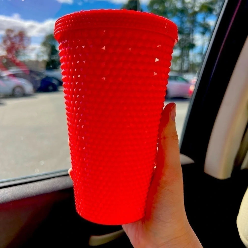 Starbucks Dragonfruit Grid Studded Tumbler  16 oz UPC 762111507105 no straw